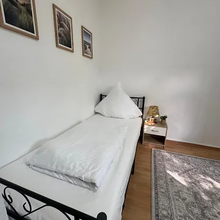 Appartement In Gelsenkirchen-naehe Amphitheater,nordsternpark & Zeche Zollverein